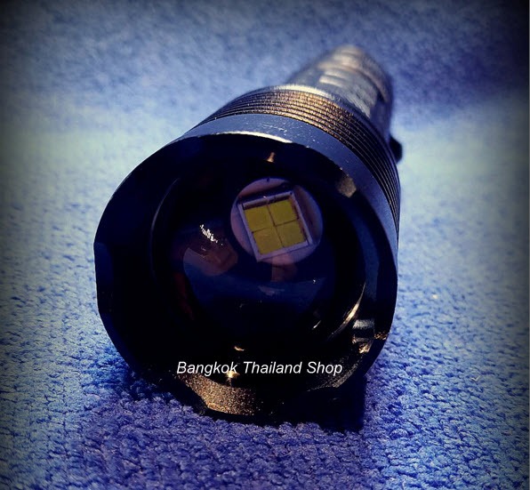 *ไฟฉายแรงสูง UltraFire JY-8892 MAX-904 80,000W 5,400,000Lumens ราคา 450 บาท