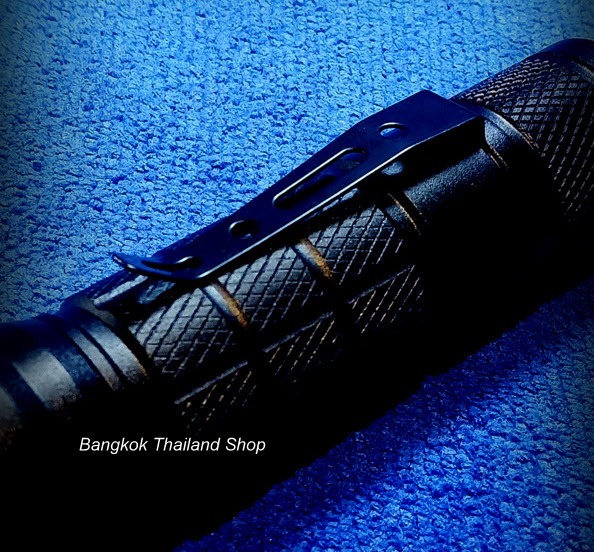 *ไฟฉายแรงสูง UltraFire JY-8892 MAX-904 80,000W 5,400,000Lumens ราคา 450 บาท