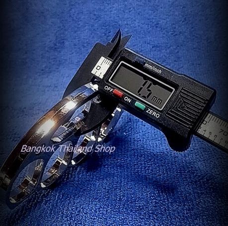 สนับมือชุบชุบโครเมี่ยมทรงแรด ขนาดกลาง 12 cm ราคา 180 บาท