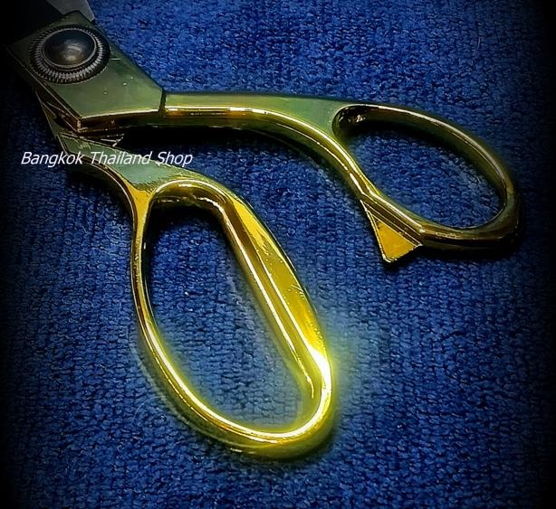 *กรรไกรตัดผ้าสแตนเลสขนาด 8 นิ้ว ตรา XIZHI YUAN อันละ 150 บาท