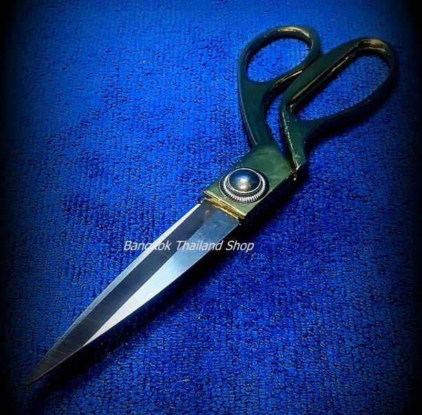 *กรรไกรตัดผ้าสแตนเลสขนาด 8 นิ้ว ตรา XIZHI YUAN อันละ 150 บาท