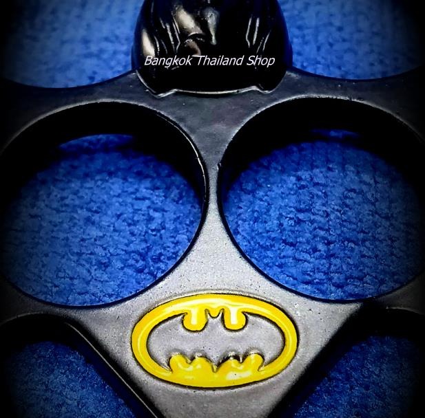 *สนับมือแบบมีด 2 คม BATMAN รุ่นงานสวย ปราณีต ราคา 200 บาท เหลืออันสุดท้าย